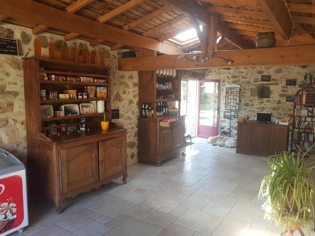 Camping De La Chagnee Saint-Aubin-le-Cloud Exterior foto